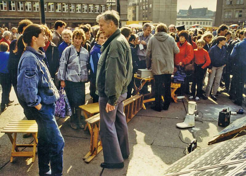 In den Anfangszeiten des Vereins tourte Wolf von Fabeck durch ganz Deutschland, um Solaranlagen vorzuführen. 